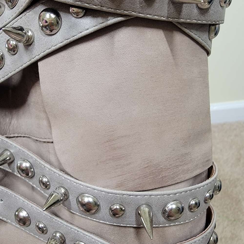 Jeffrey Campbell Kravitz boots in tan studded buckled heeled size 7 - Picture 7 of 10